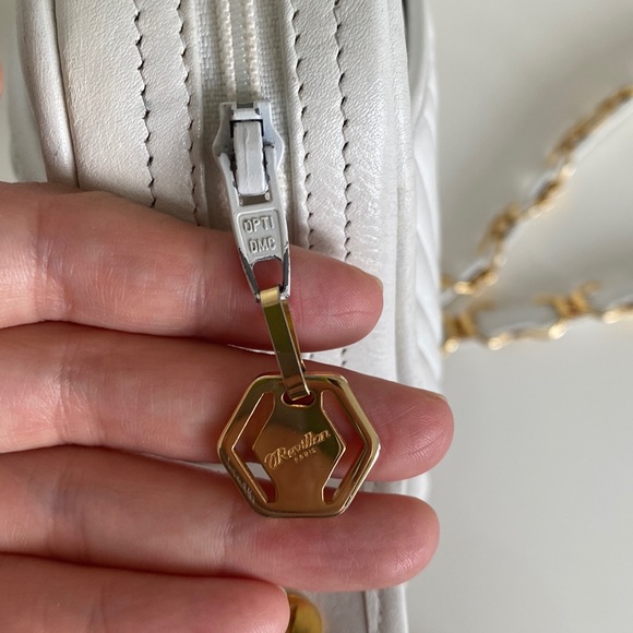 super Rare vintage Revillon 🇫🇷 white chevron crossbody bag - Picture 7 of 17